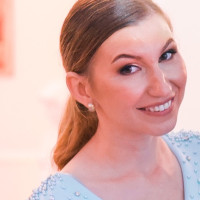 Meditator - Alexandra-Claudia  . id:8 Meditator - Alexandra-Claudia  . id:8